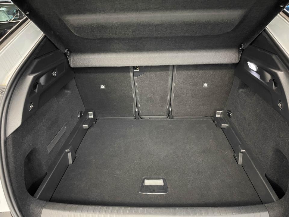 Peugeot 3008 Hybrid 1.2 107KW Allure eDCS6