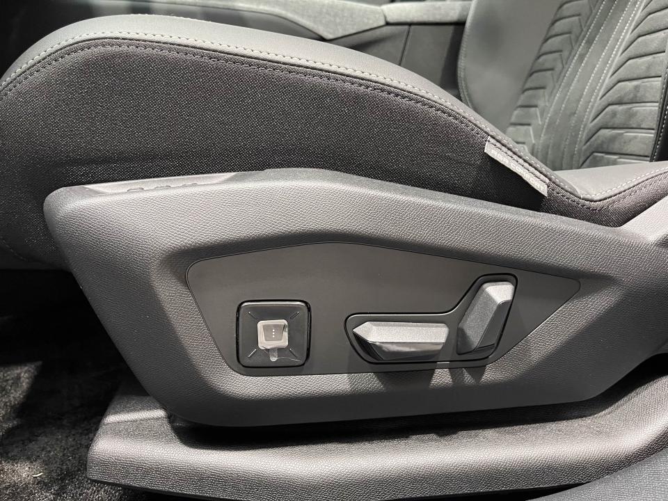 Peugeot 5008 Hybrid 1.2 107KW GT Exclusive eDCS6