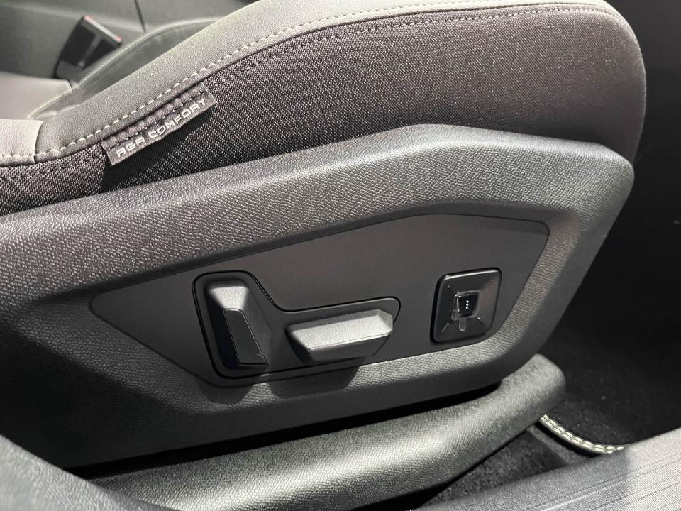 Peugeot 5008 Hybrid 1.2 107KW GT Exclusive eDCS6