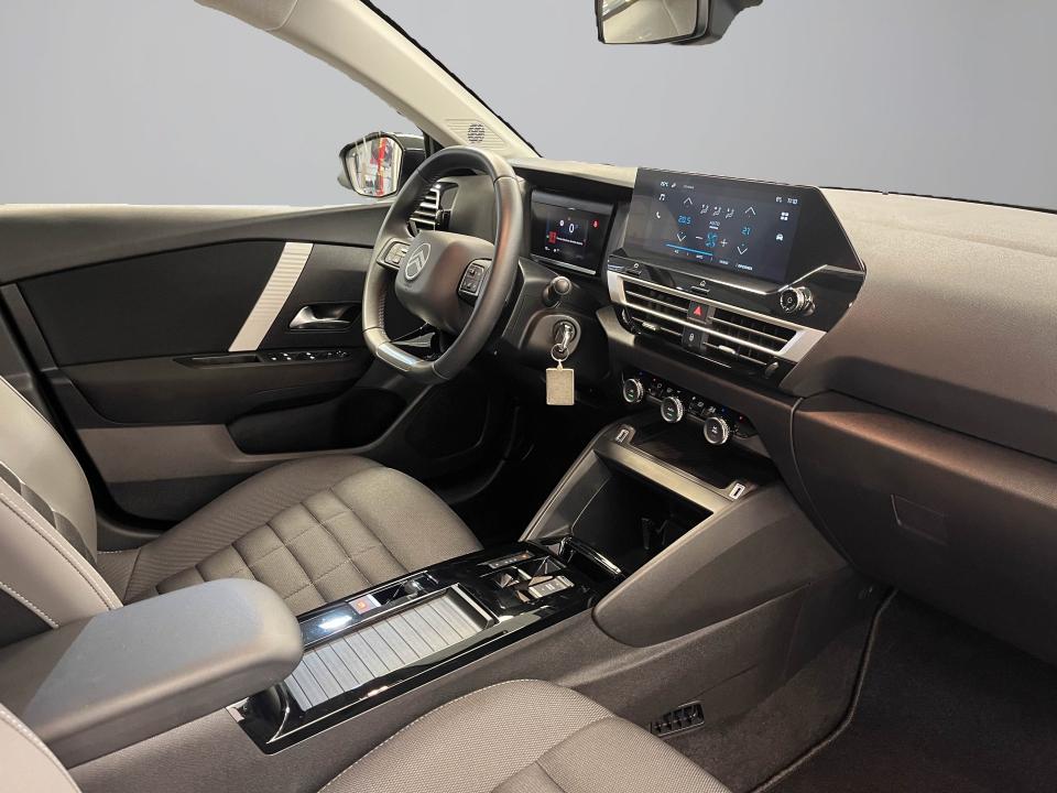 Citroen C4 Hybrid 145 ë-DCS6 Plus