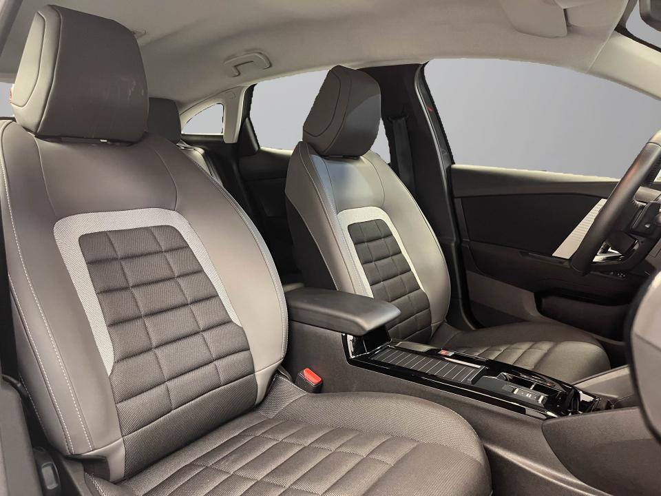 Citroen C4 Hybrid 145 ë-DCS6 Plus