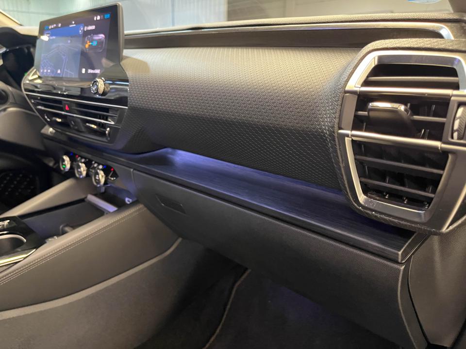 Citroen C5 X Hybrid 180 e-EAT8 Shine