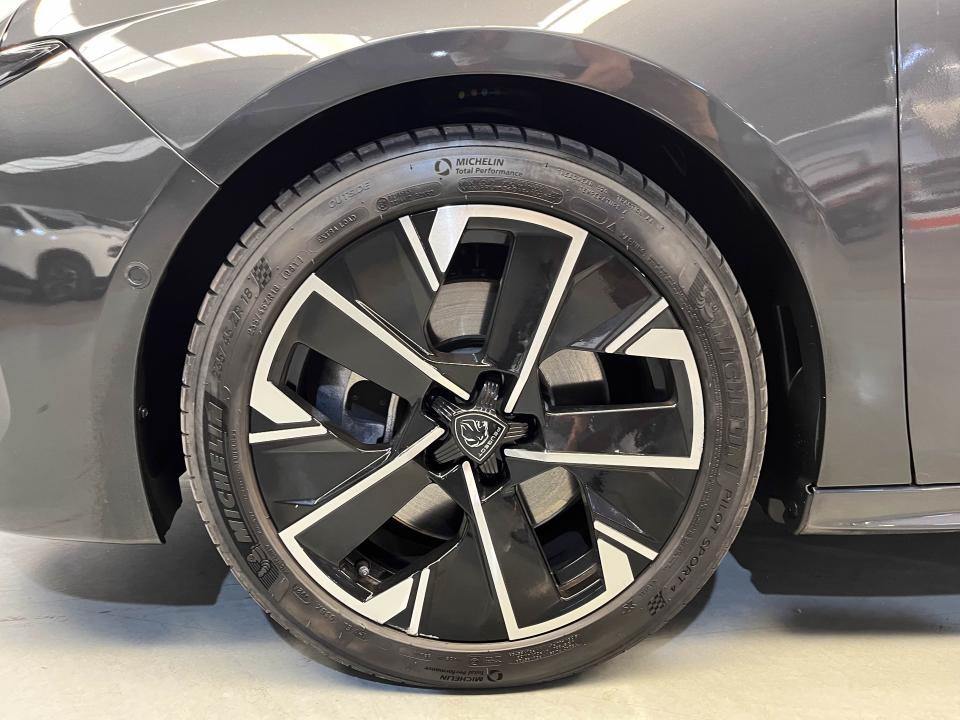 Peugeot 508 Hybrid SW GT HYBRID 180 e-EAT8