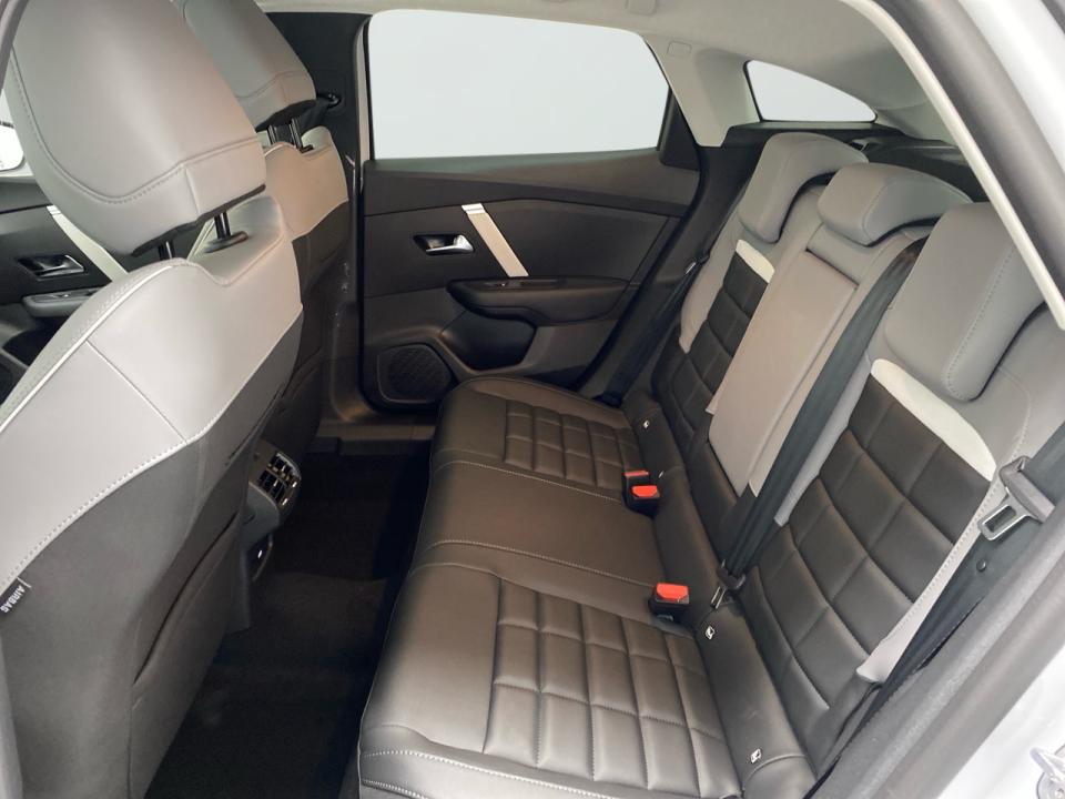 Citroen C4 Hybrid 145 ë-DCS6 Max