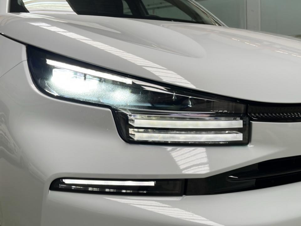 Citroen C4 Hybrid 145 ë-DCS6 Business Edition