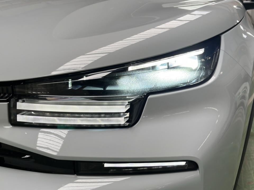 Citroen C4 Hybrid 145 ë-DCS6 Business Edition