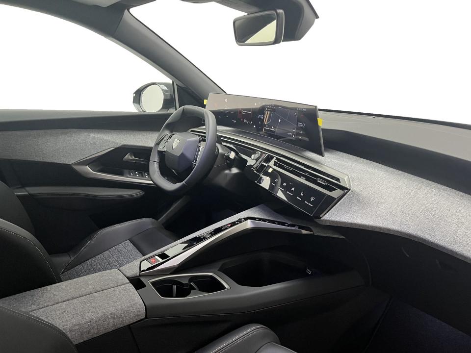 Peugeot 3008 Hybrid 1.2 107KW Allure Exclusive eDCS6