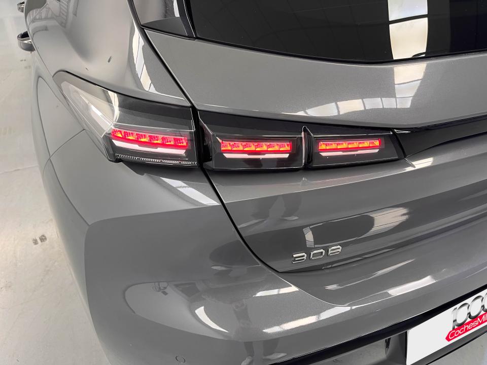 Peugeot 308 5P Allure Hybrid MHEV 145 e-DCS6