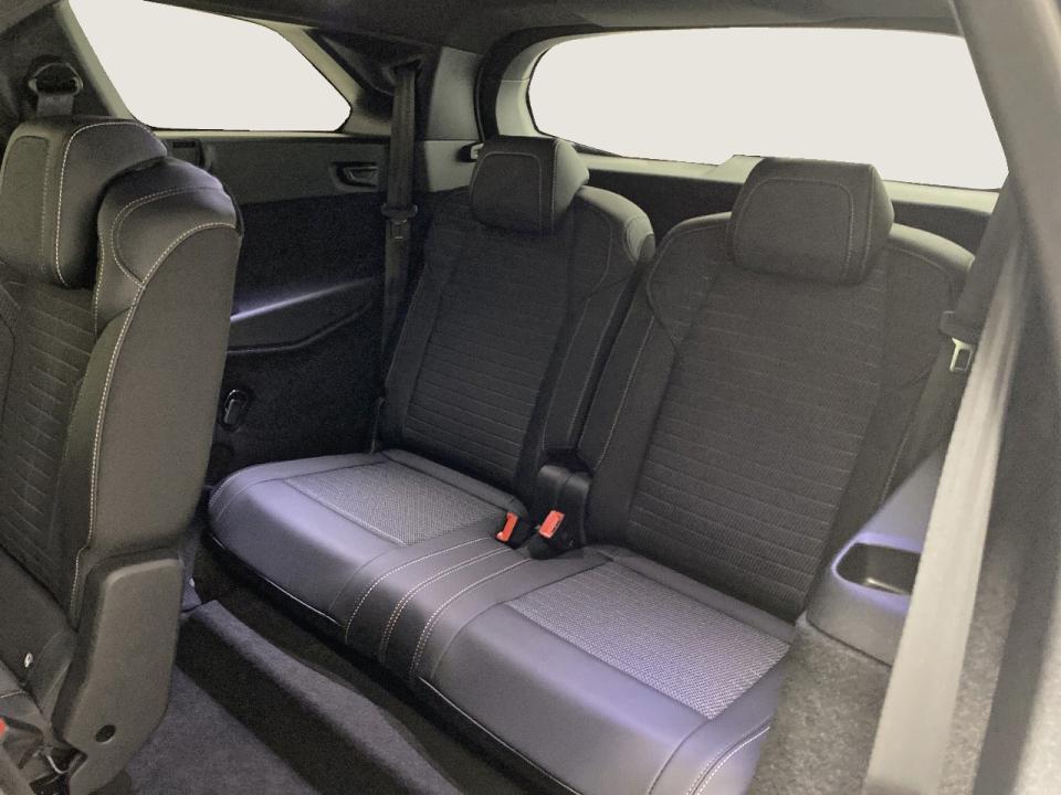 Peugeot 5008 Hybrid 1.2 100KW Allure eDCS6