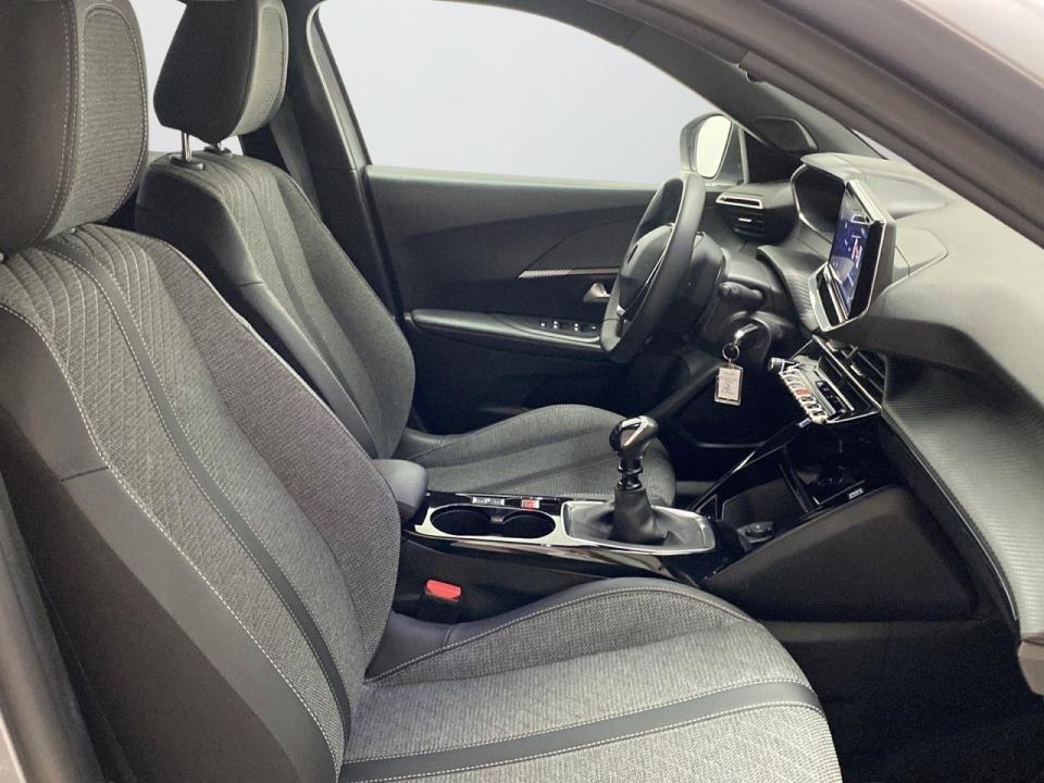 Peugeot 2008 Allure Gasolina 100 S&S 6 Vel. MAN