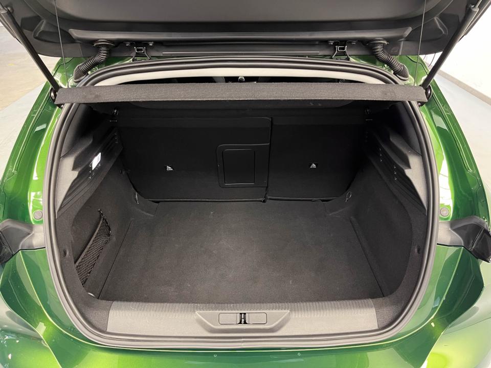 Peugeot 308 5P Allure Gasolina 130 S&S MAN