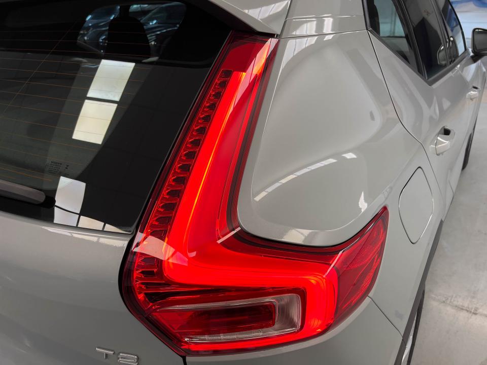 Volvo XC40 1.5 T2 Essential Auto