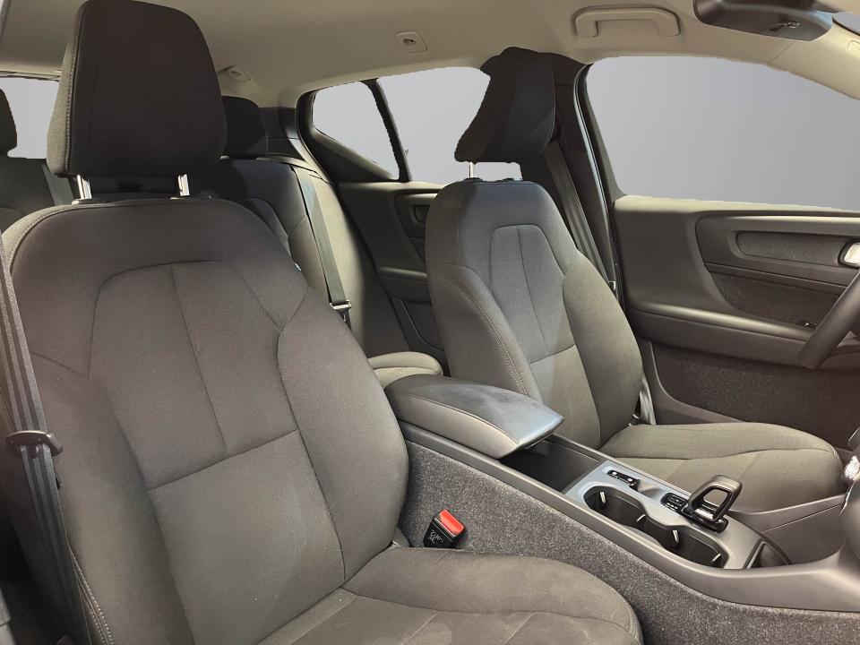 Volvo XC40 1.5 T2 Essential Auto