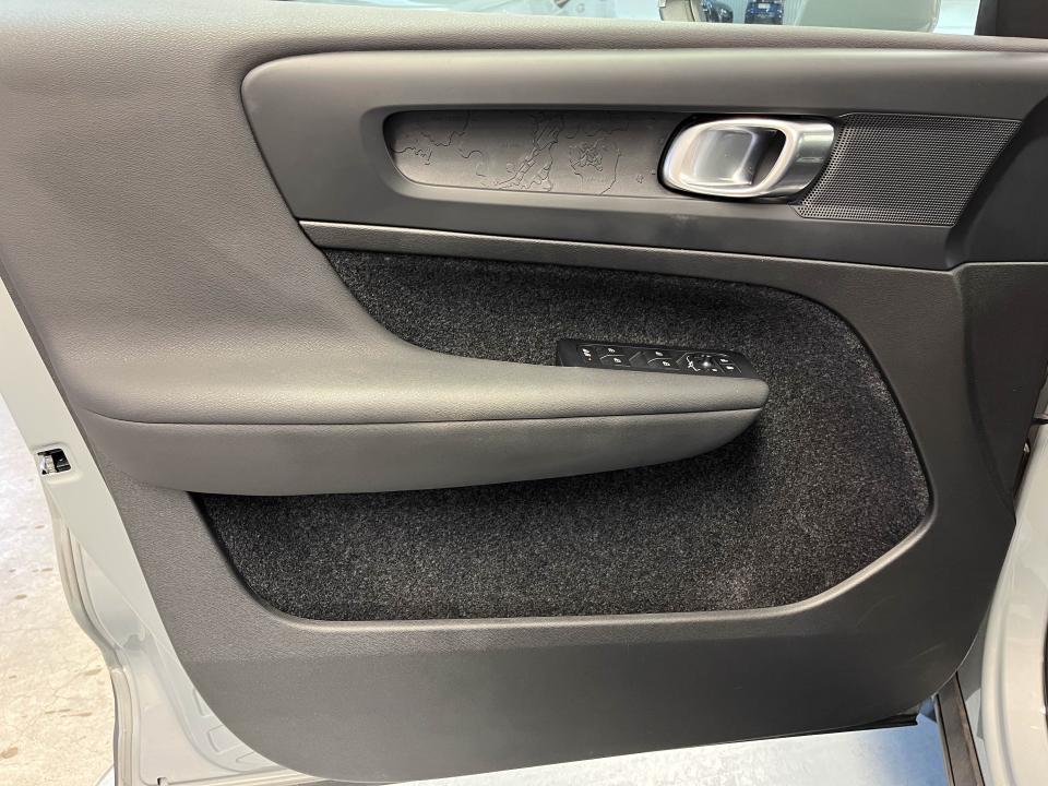 Volvo XC40 1.5 T2 Essential Auto
