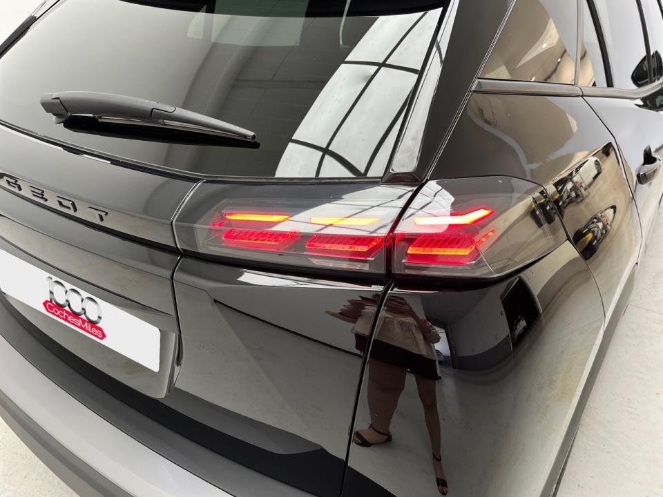 Peugeot 2008 Allure Puretech 100 S&S 6 Vel. MAN