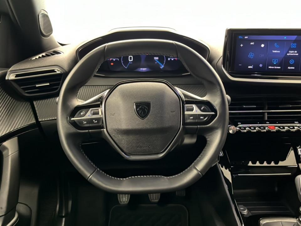 Peugeot 2008 Allure Puretech 100 S&S 6 Vel. MAN