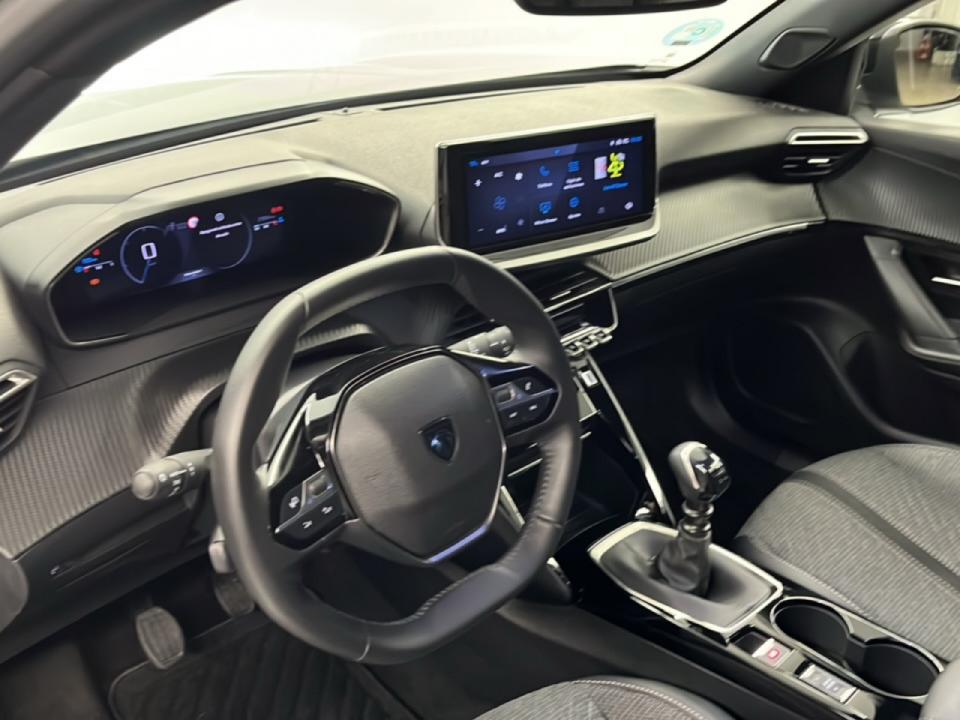 Peugeot 2008 Allure Puretech 100 S&S 6 Vel. MAN