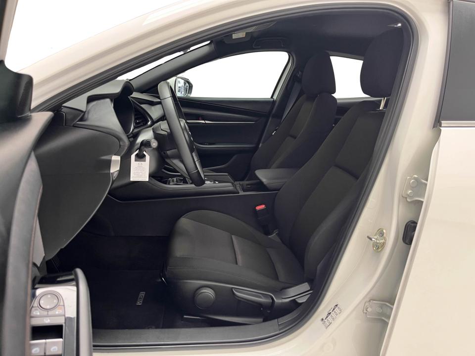 Mazda 3 2.5L e-SKYACTIV G MHEV 103kW (140CV) 6MT FWD Prime-line
