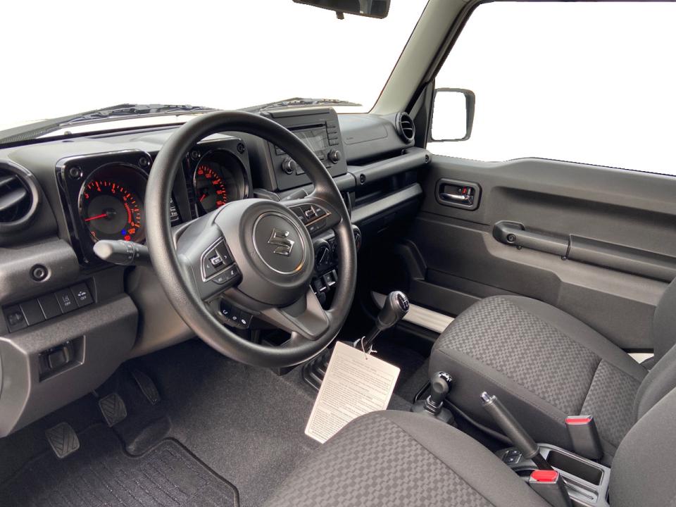 Suzuki Jimny 1.5 PRO 5MT N1