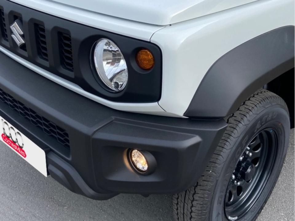 Suzuki Jimny 1.5 PRO 5MT N1
