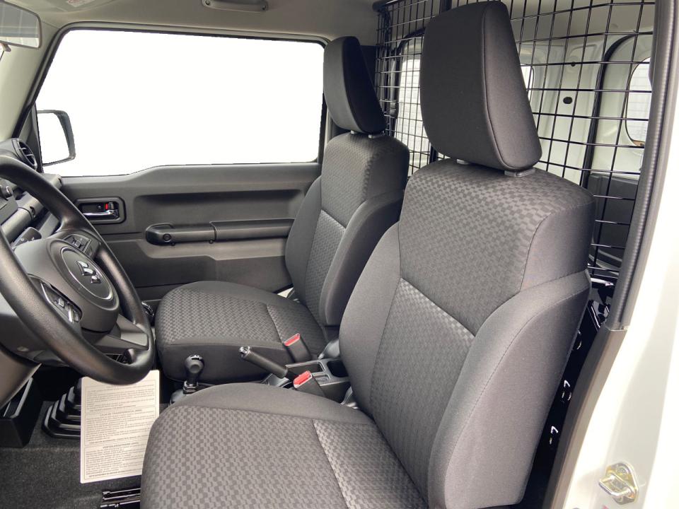 Suzuki Jimny 1.5 PRO 5MT N1