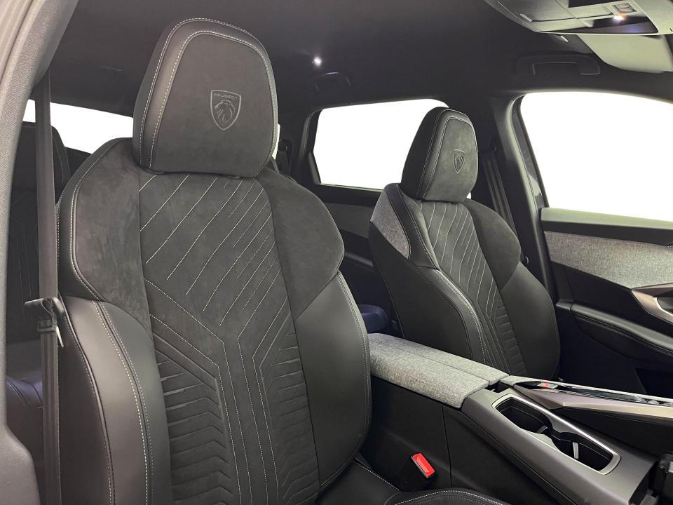 Peugeot 5008 Hybrid 1.2 107KW GT Exclusive eDCS6