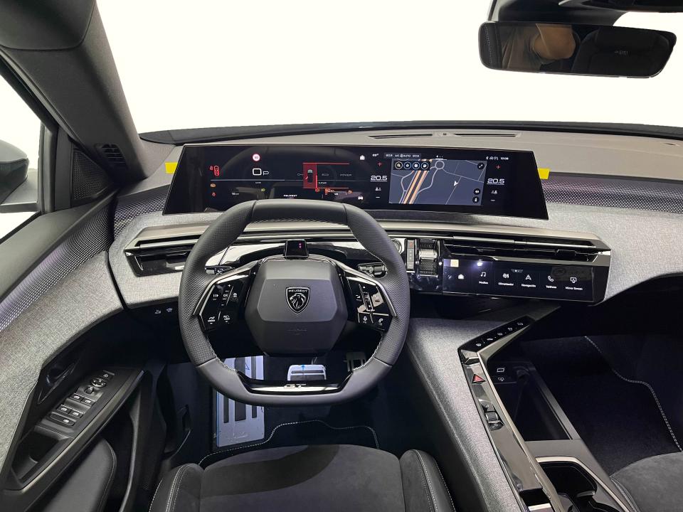 Peugeot 5008 Hybrid 1.2 107KW GT Exclusive eDCS6