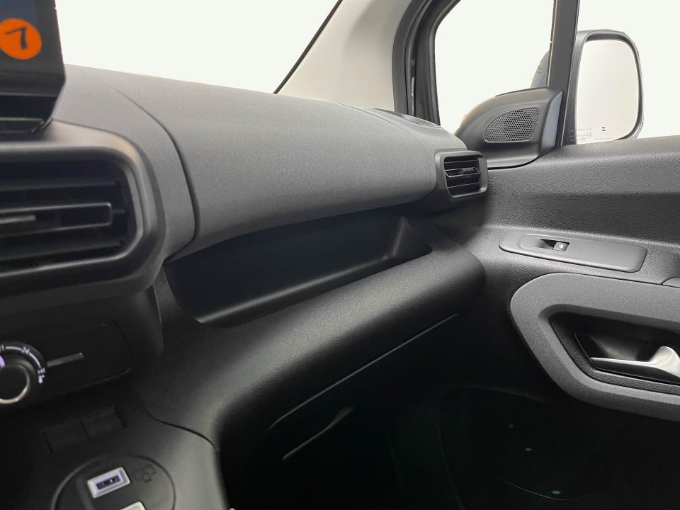 Peugeot Rifter Allure BlueHDi 100 S&S 6 Vel. MAN Long