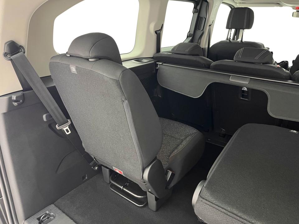 Peugeot Rifter Allure BlueHDi 100 S&S 6 Vel. MAN Long
