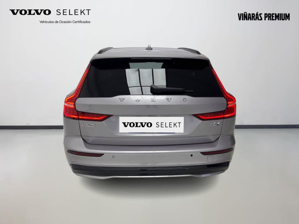 Volvo V60 2.0 T6 AWD Recharge Ultra Dark Auto