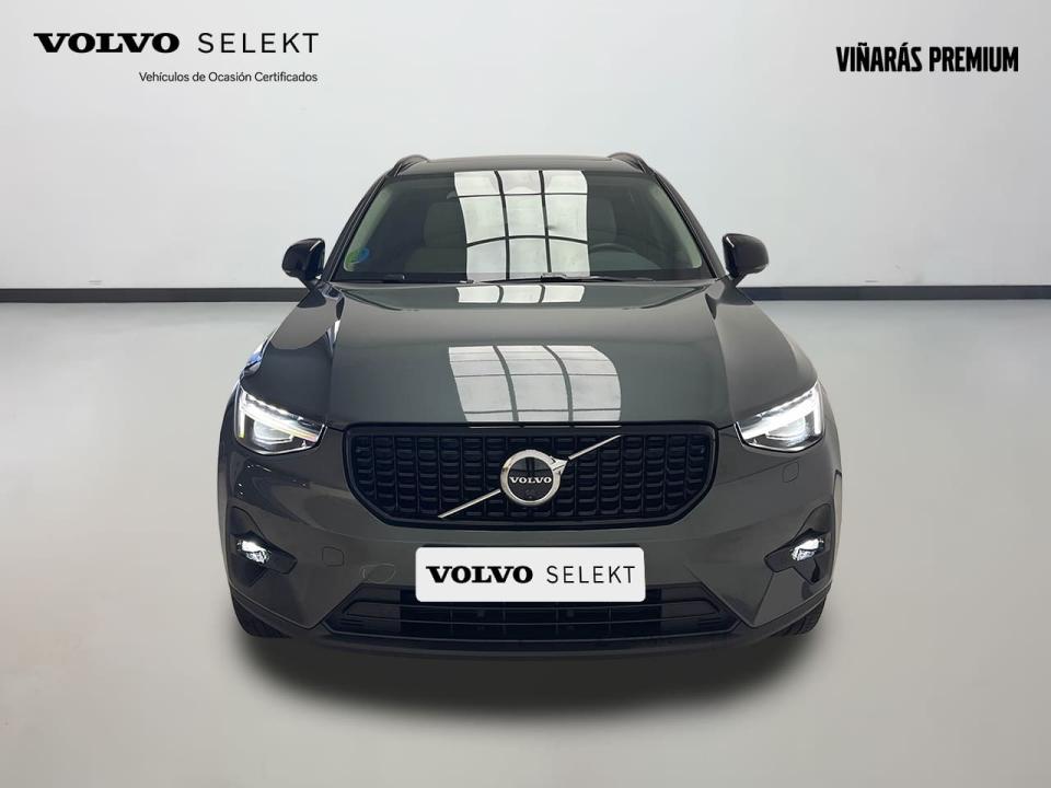 Volvo XC40 2.0 B3 G Plus Dark Auto