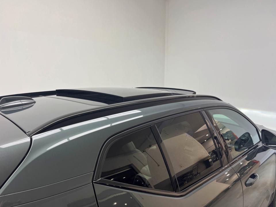 Volvo XC40 2.0 B3 G Plus Dark Auto
