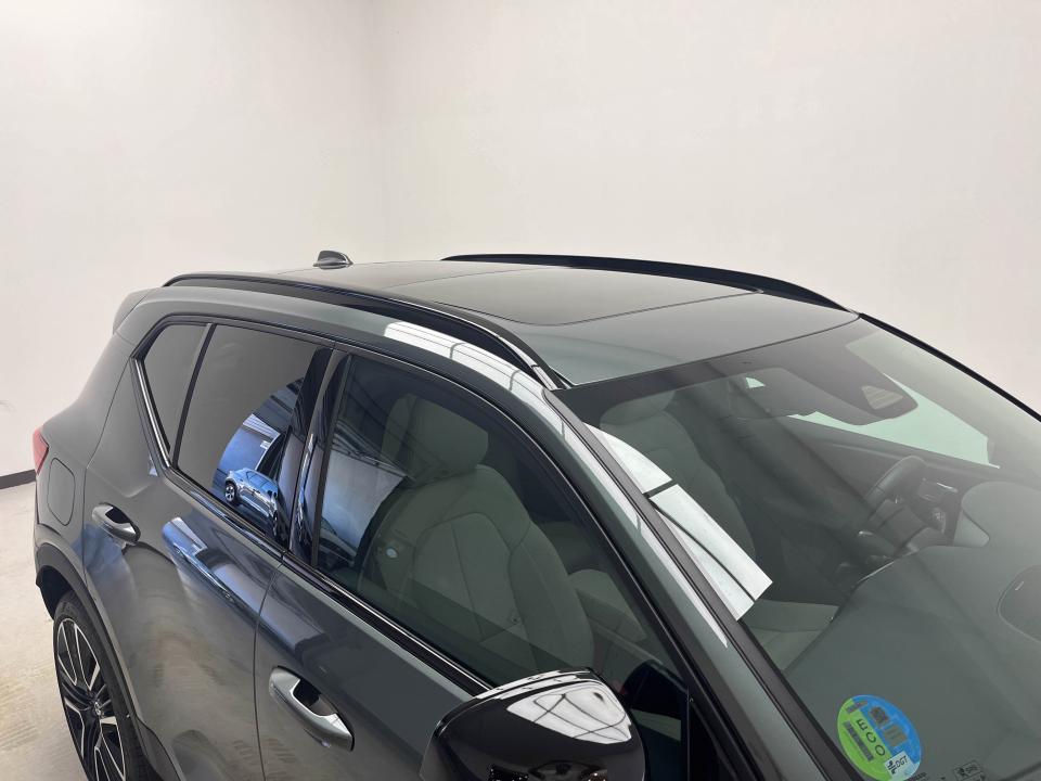 Volvo XC40 2.0 B3 G Plus Dark Auto