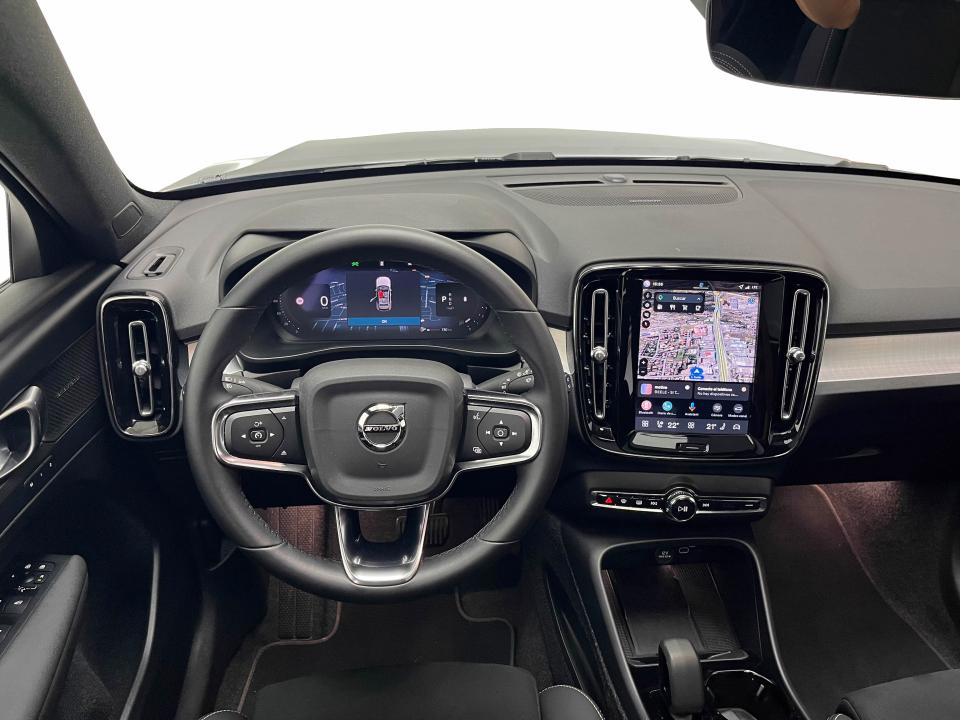 Volvo XC40 2.0 B4 G Black Edition Auto