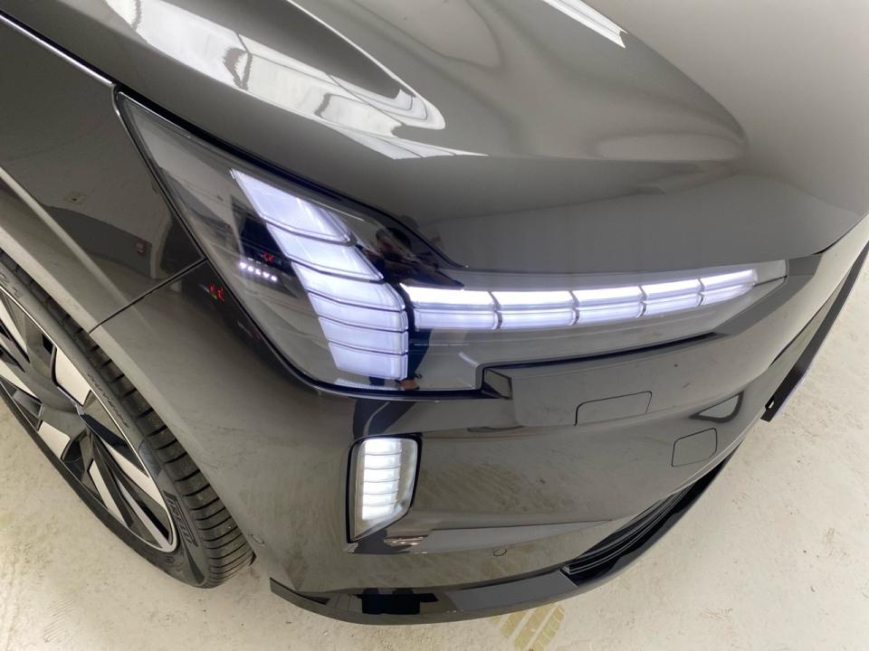 Volvo EX90 Twin BEV 408CV eAWD