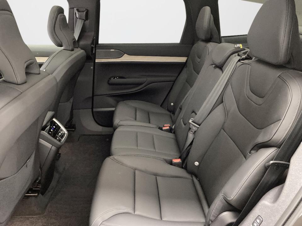 Volvo EX90 Twin BEV 408CV eAWD