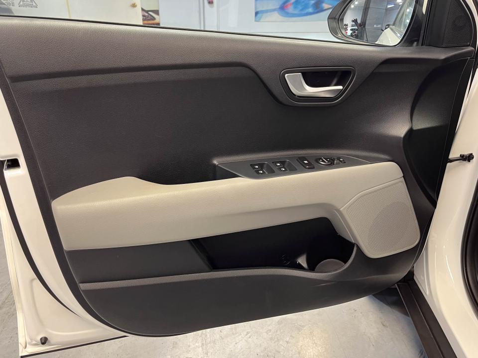 Kia Stonic 1.0 T-GDi 74kW MHEV MT Style Edition