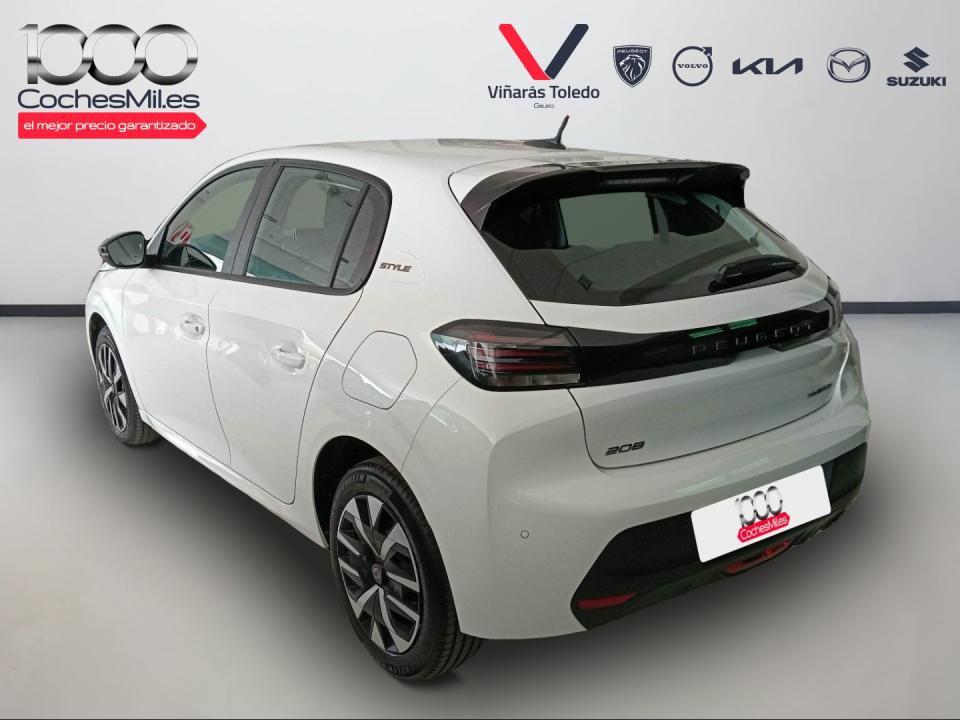 Peugeot 208 Style HYBRID 110 eDCS6