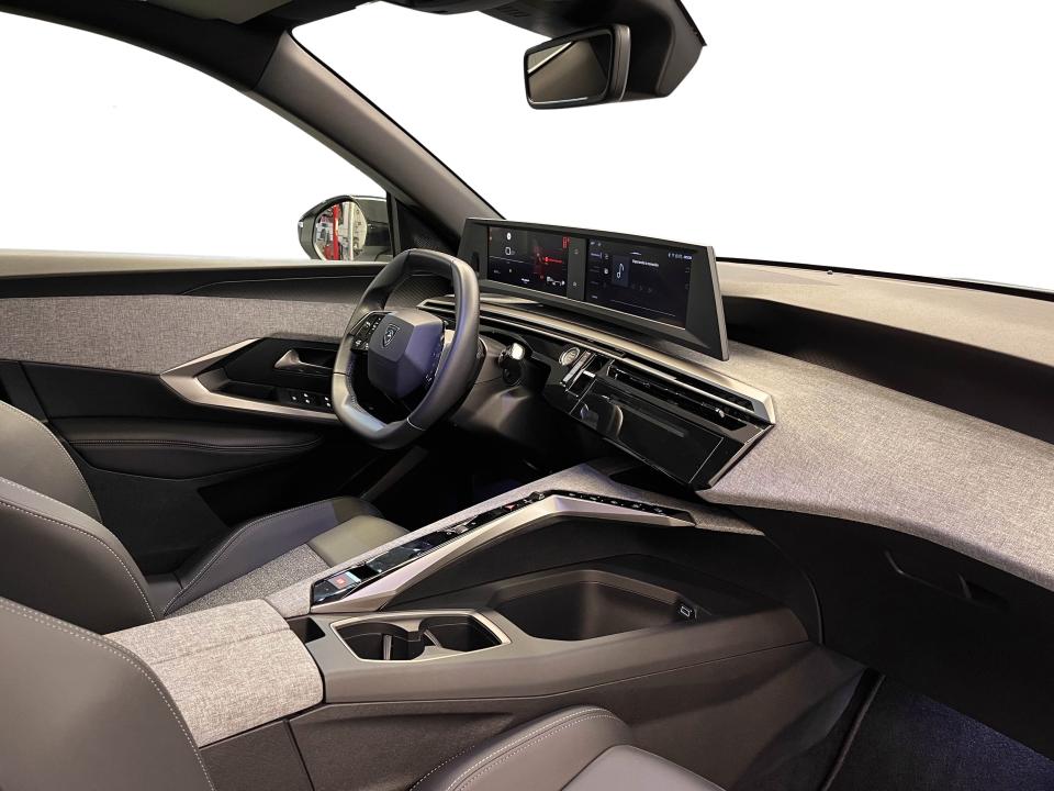 Peugeot 3008 Hybrid 1.2 107KW Allure eDCS6