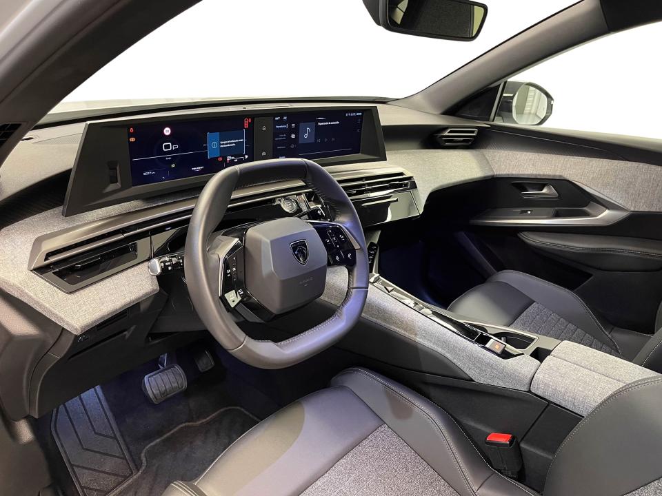 Peugeot 3008 Hybrid 1.2 107KW Allure eDCS6