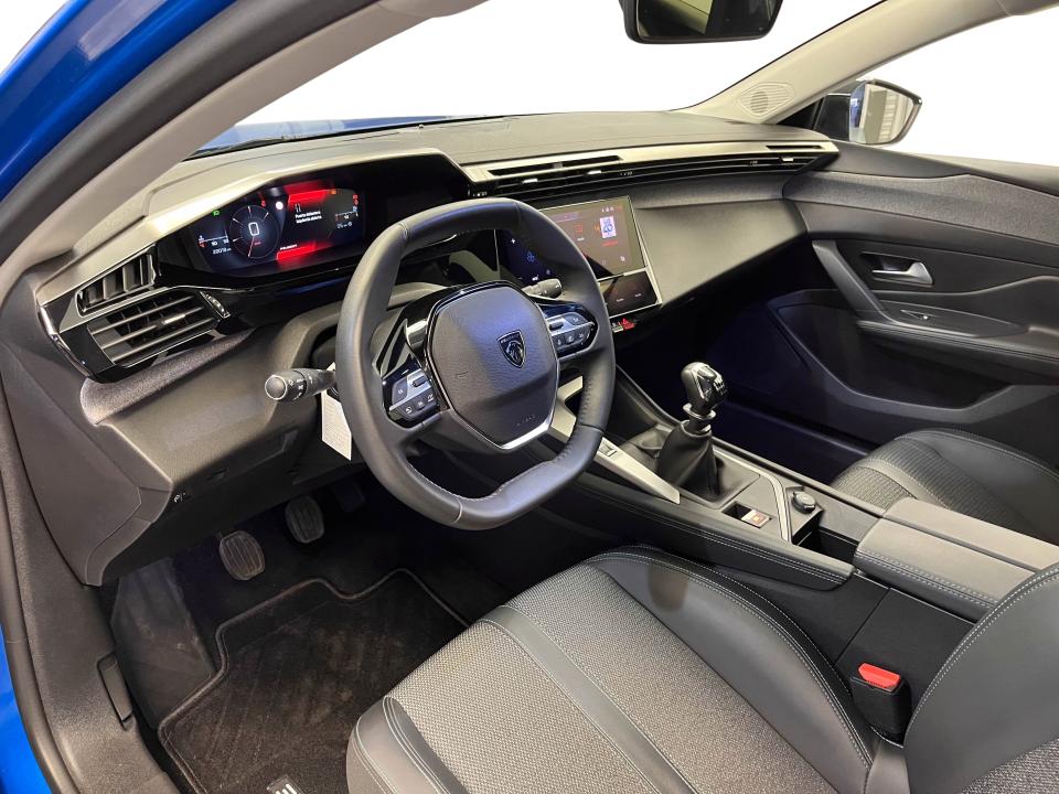 Peugeot 308 5P Allure Pack Gasolina 130 S&S MAN