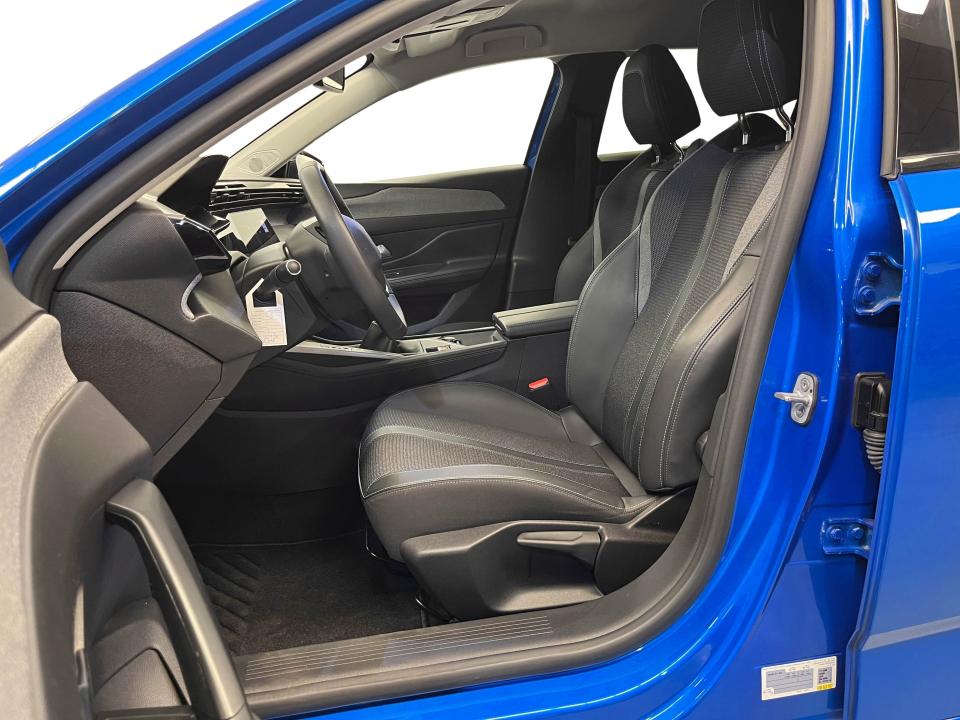Peugeot 308 5P Allure Pack Gasolina 130 S&S MAN