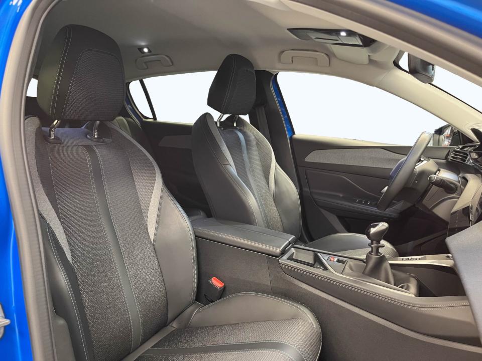 Peugeot 308 5P Allure Pack Gasolina 130 S&S MAN