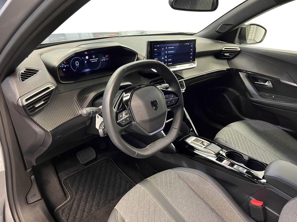 Peugeot 2008 N2008 Allure Hybrid 145 eDCS6