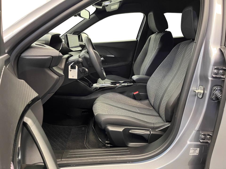 Peugeot 2008 N2008 Allure Hybrid 145 eDCS6