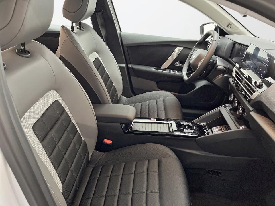 Citroen C4 Hybrid 145 ë-DCS6 Business Edition