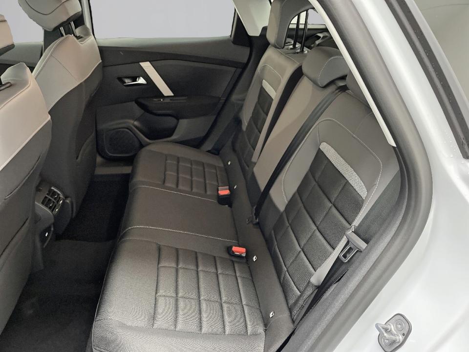 Citroen C4 Hybrid 145 ë-DCS6 Business Edition