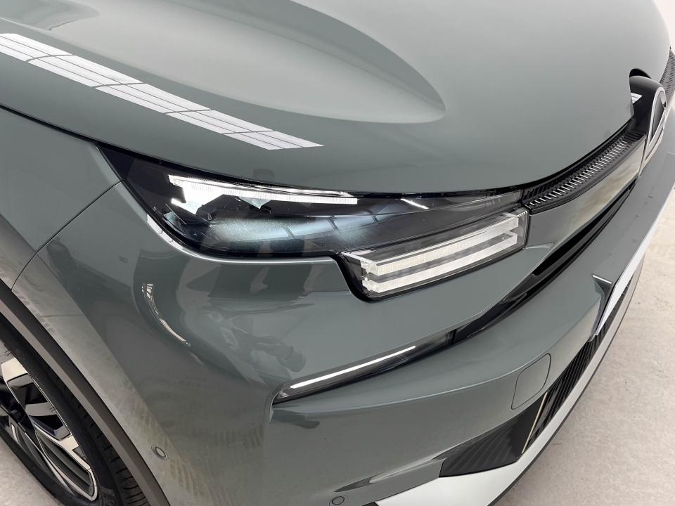 Citroen C4 Hybrid 145 ë-DCS6 Business Edition