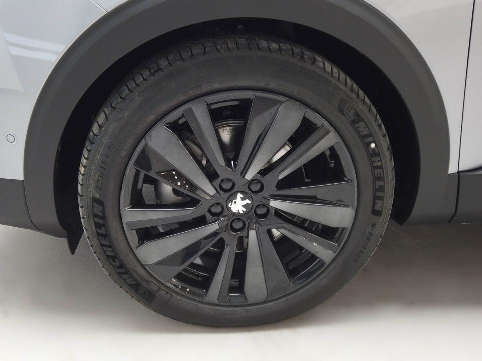 Peugeot 3008 Plug-in Hybrid 225 e-EAT8 GT