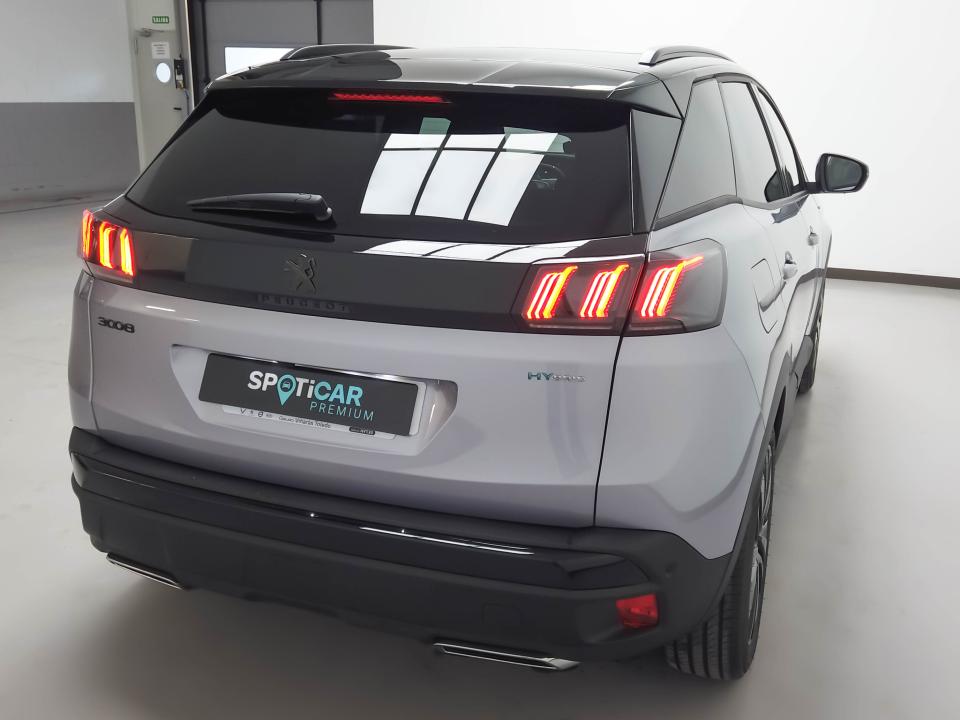 Peugeot 3008 Plug-in Hybrid 225 e-EAT8 GT